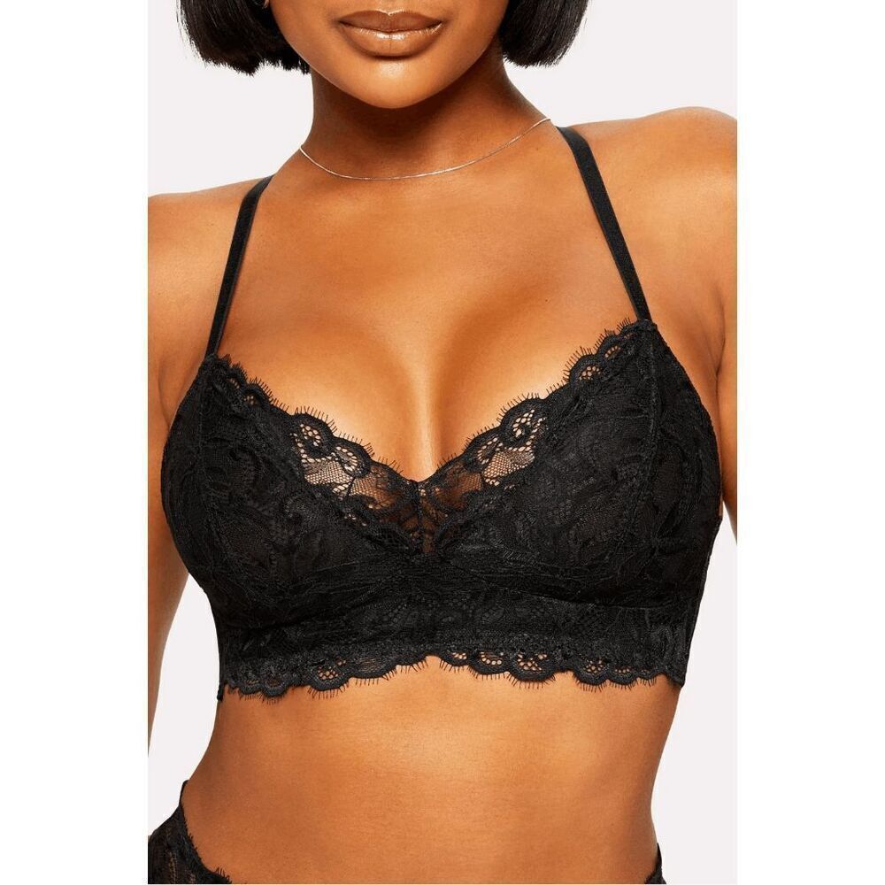 Fabletics Yitty Smoothing Lace Plunge Bralette Black